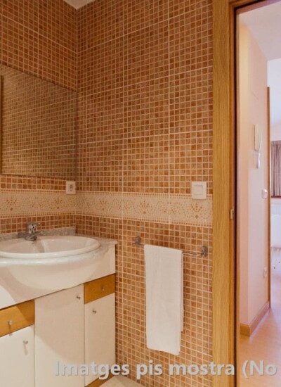 baño completo pleta de soldeu